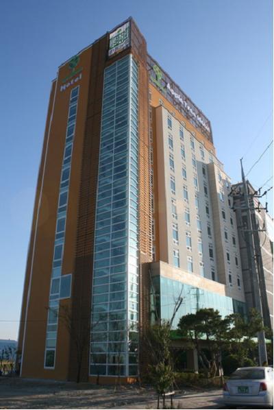 Gunsan Apple Tree Hotel Bagian luar foto