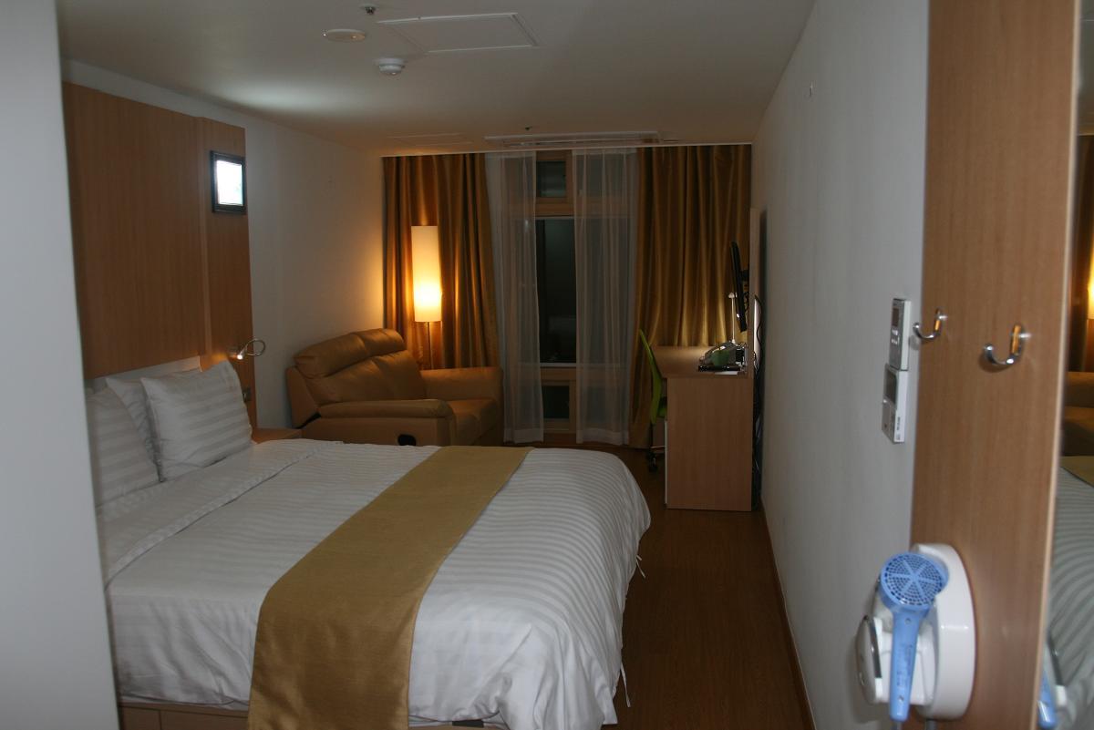 Gunsan Apple Tree Hotel Bagian luar foto